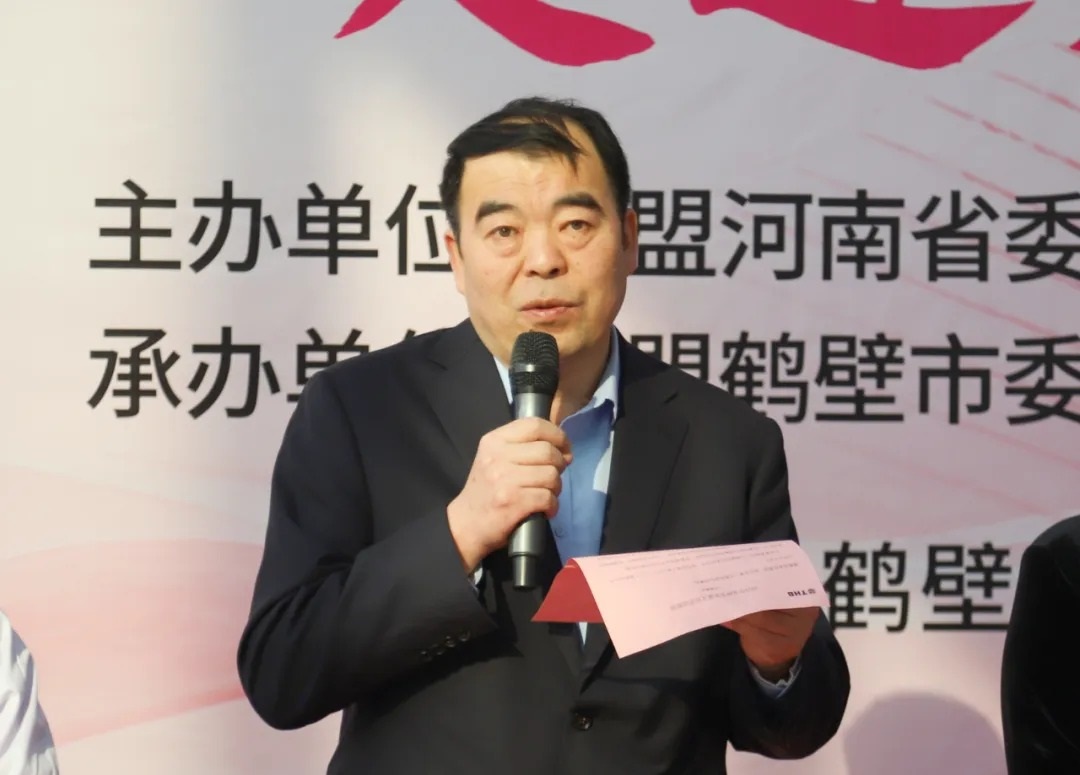 下载.jpg